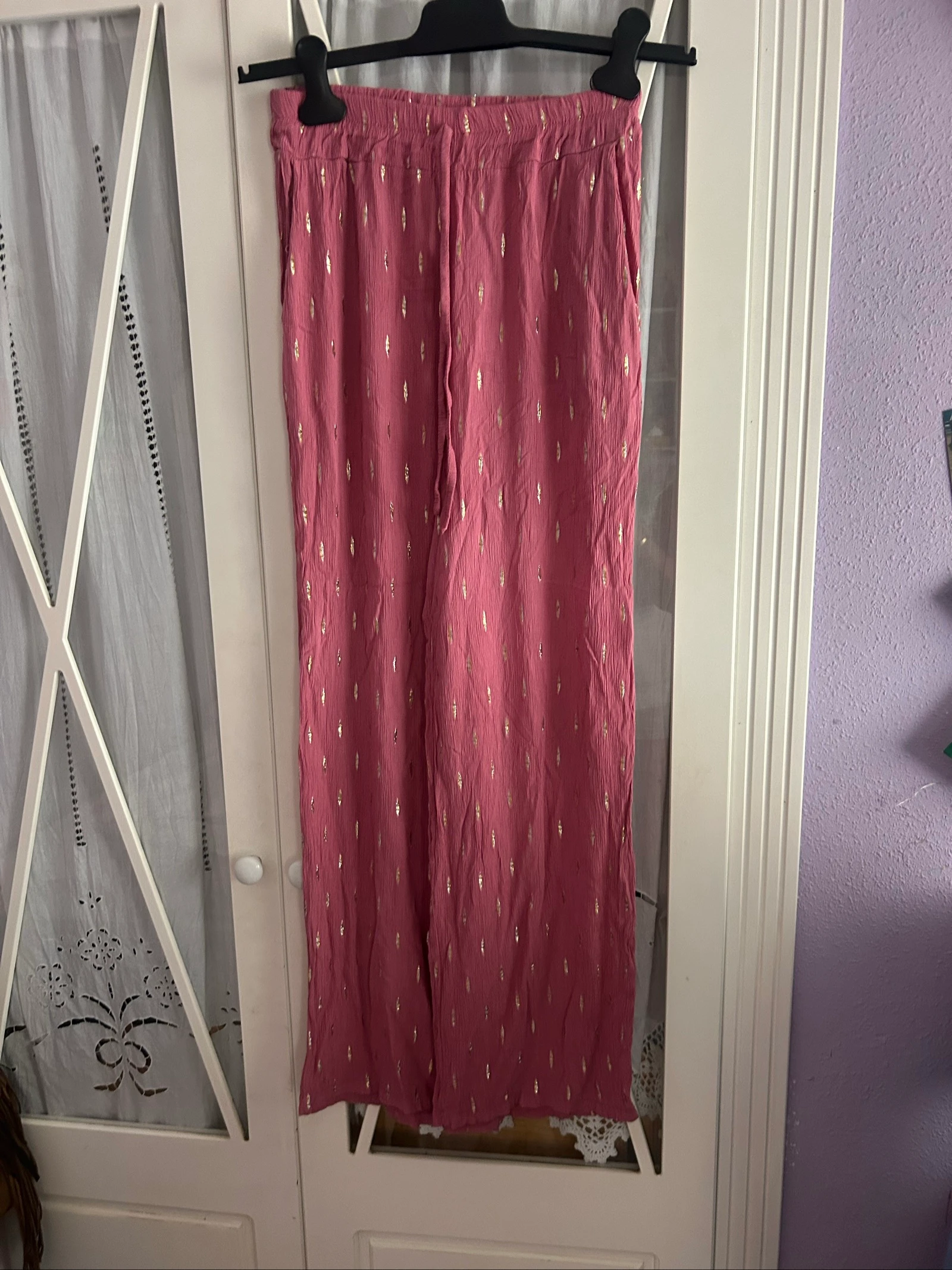 Pantalón ancho 